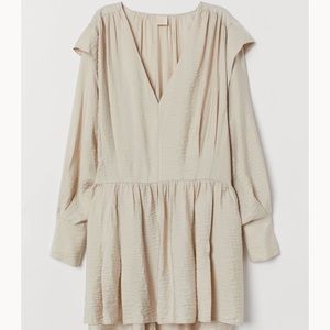 ••BRAND NEW•• Pleated Dress in BLACK